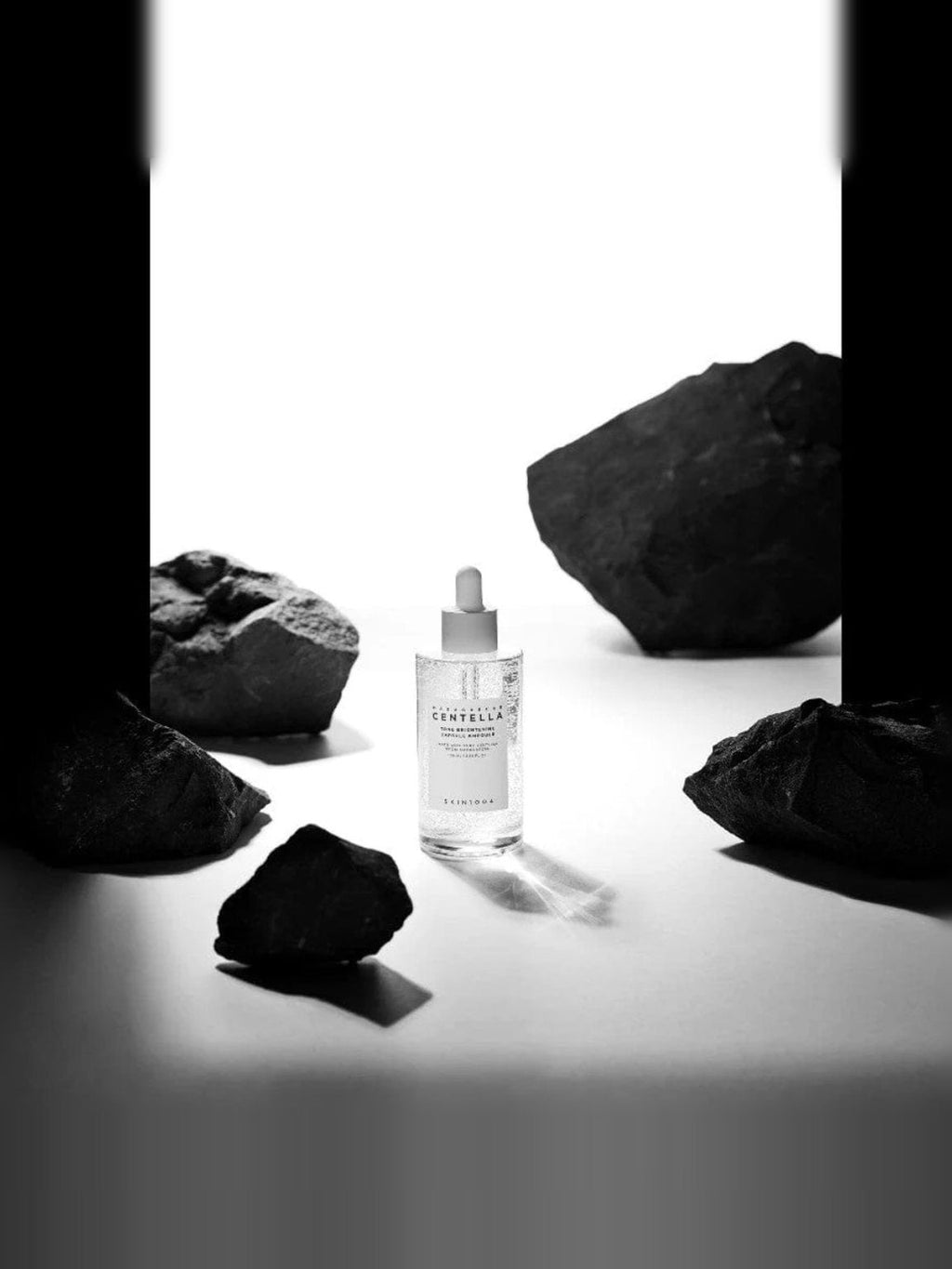 SKIN1004 Madagascar Centella Tone Brightening Capsule Ampoule